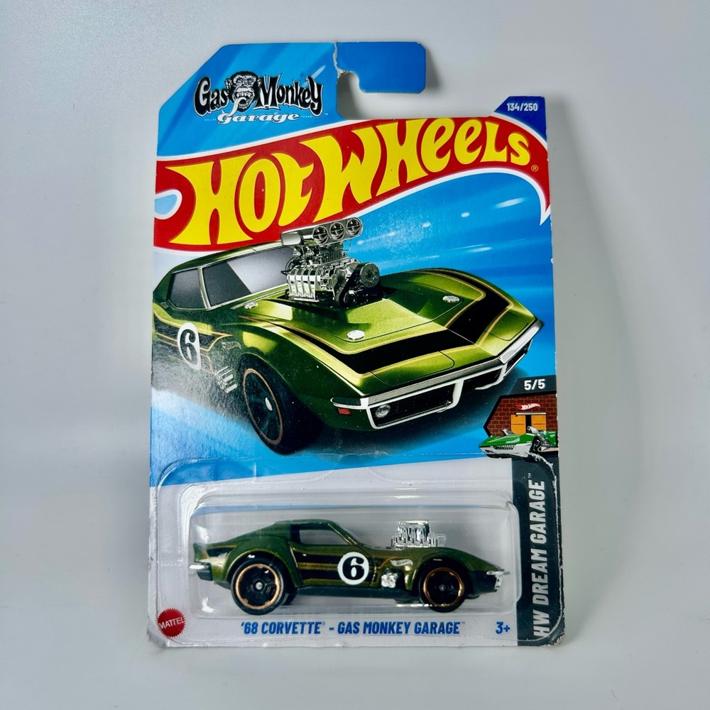 2025 Hot Wheels HW Screen Time ‘68 Corvette Stingray Green Gas Monkey NEW